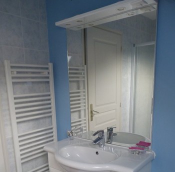 salle de douche ( étage )