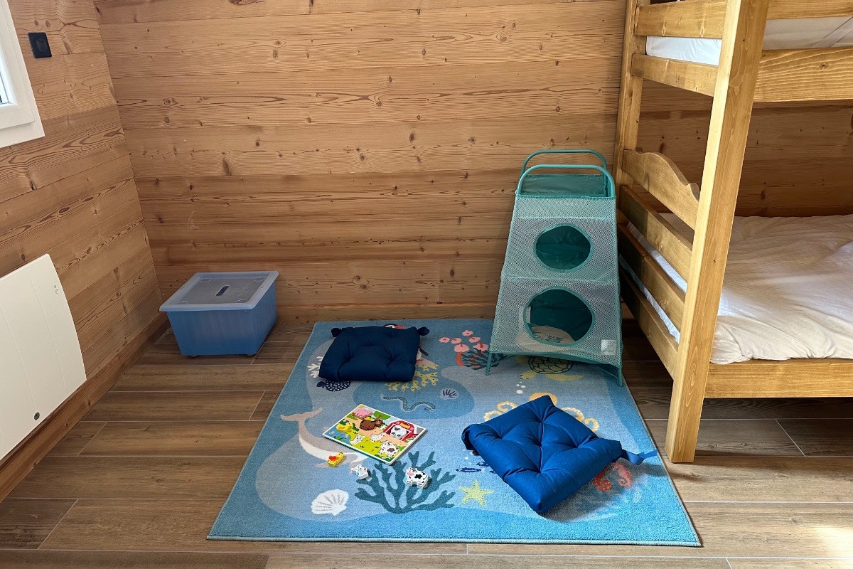 Espace enfants dans chambre N°2