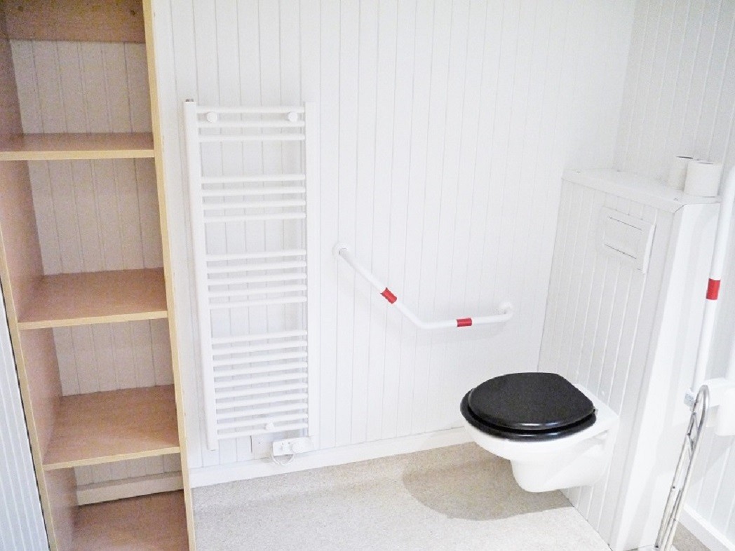 Chalet 42 bathroom WC