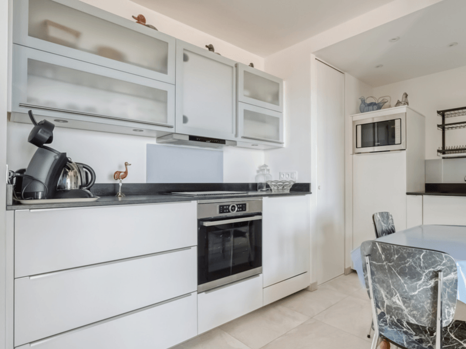 Cuisine ouverte équipée