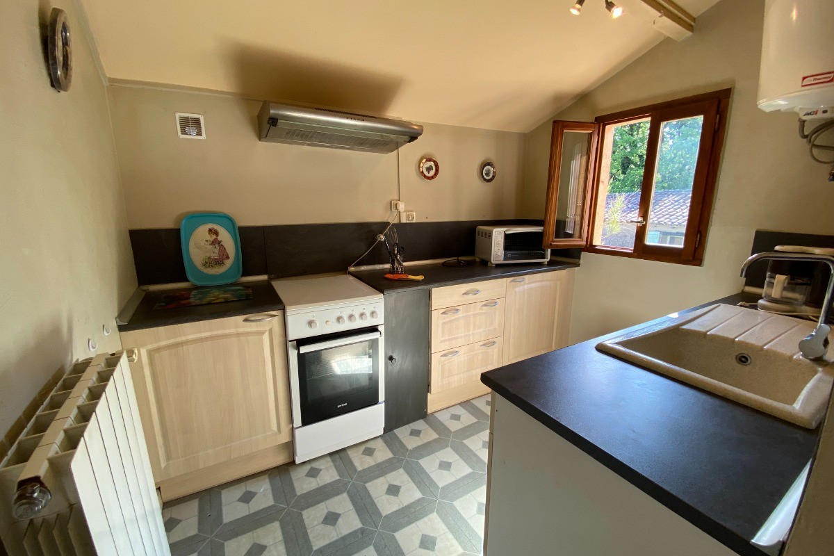 Gite Combefa-Cordes-cuisine
