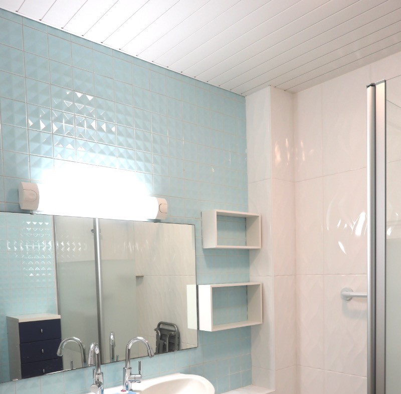 Salle de bain, lavabo à double vasque