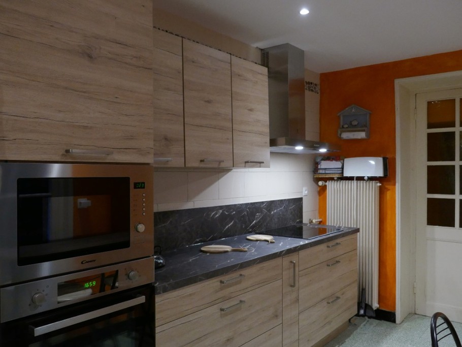 cuisine neuve toute équipée
