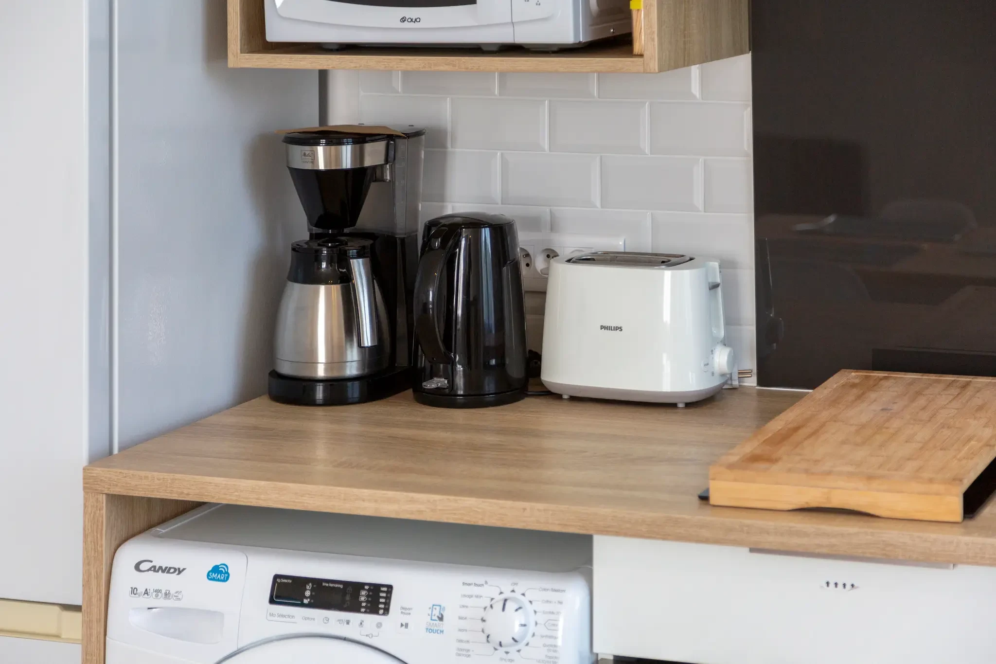 Filter coffee maker, kettle, toaster and washing machine