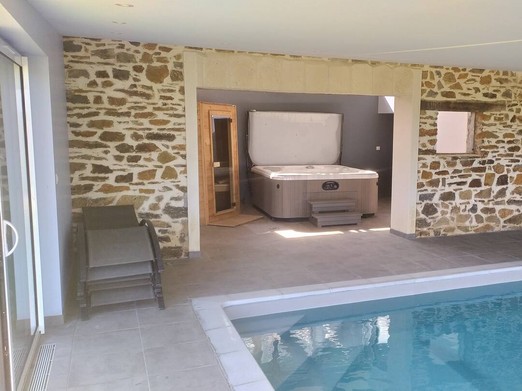 Piscine et espace bien être