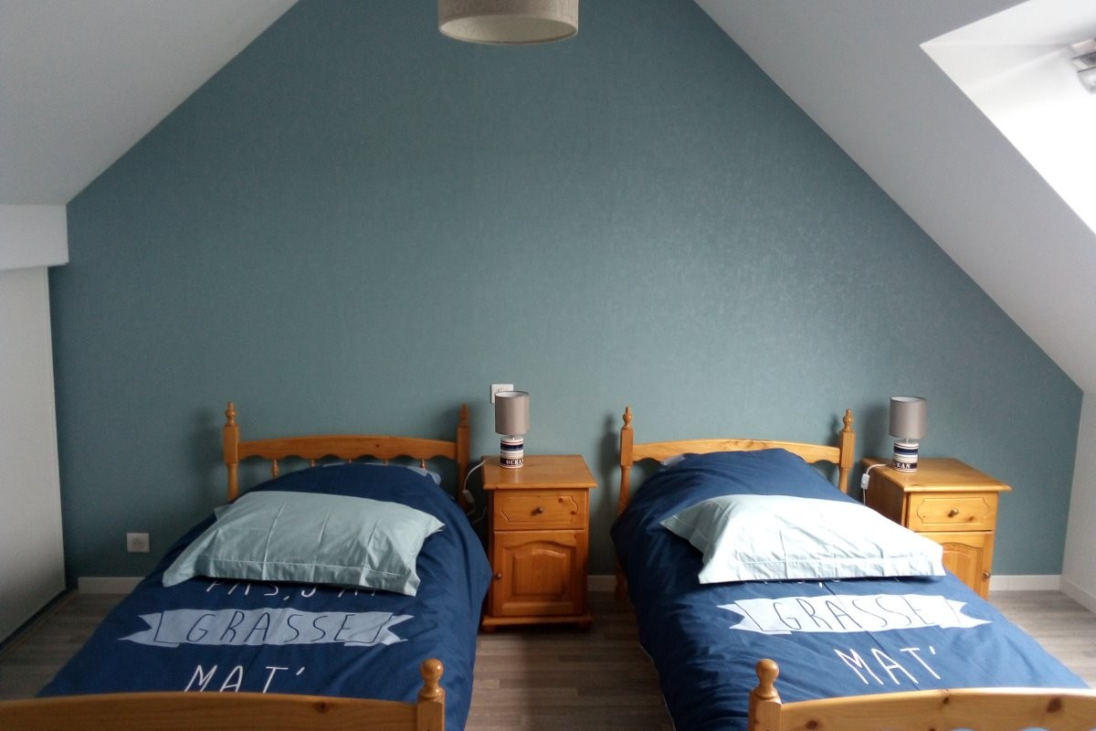 chambre 2 lits 90