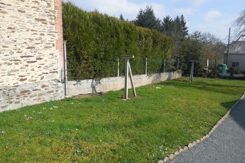 Maison au cœur du bourg de Genouillac en Creuse