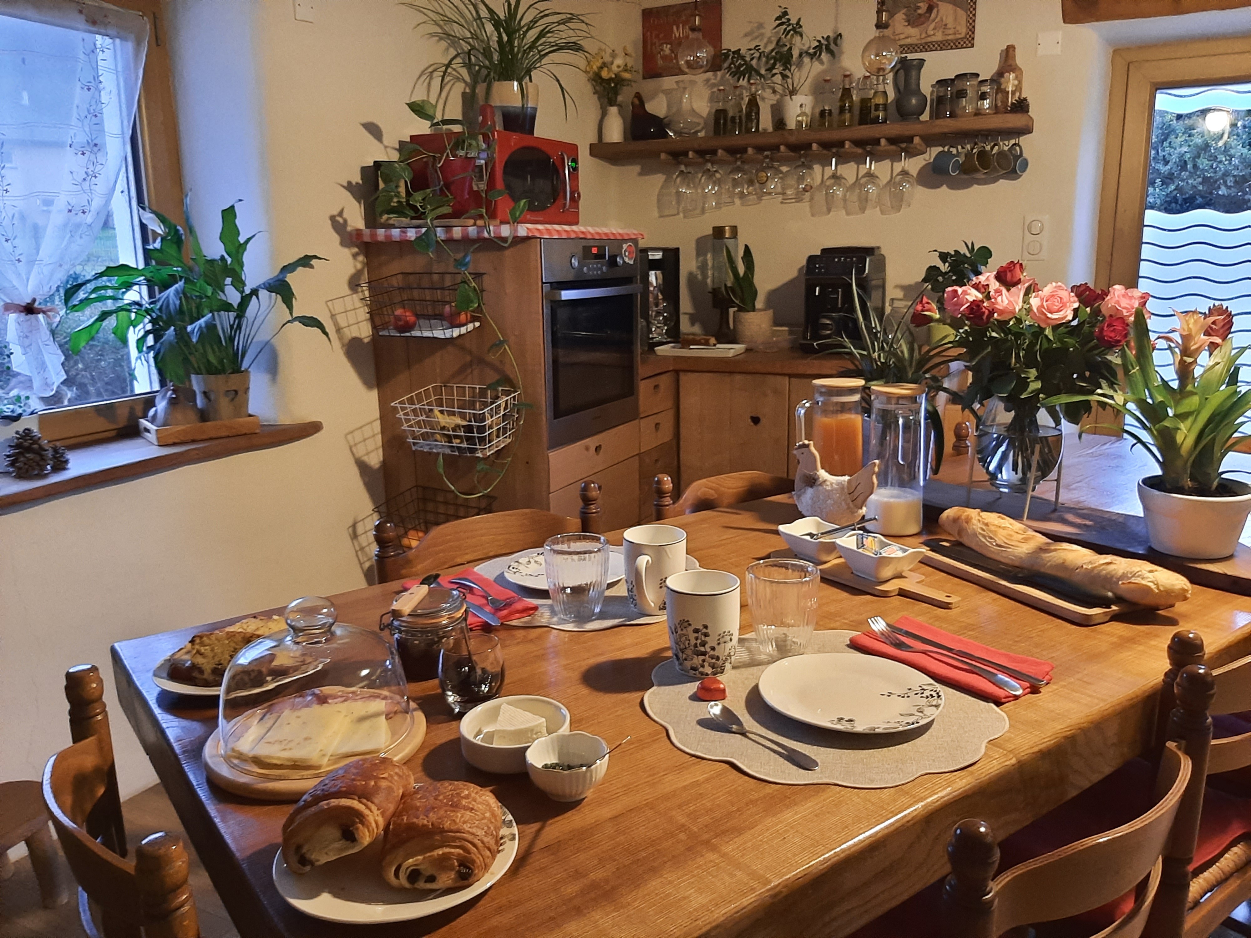 Breakfast - bed and breakfast La Pimprenelle