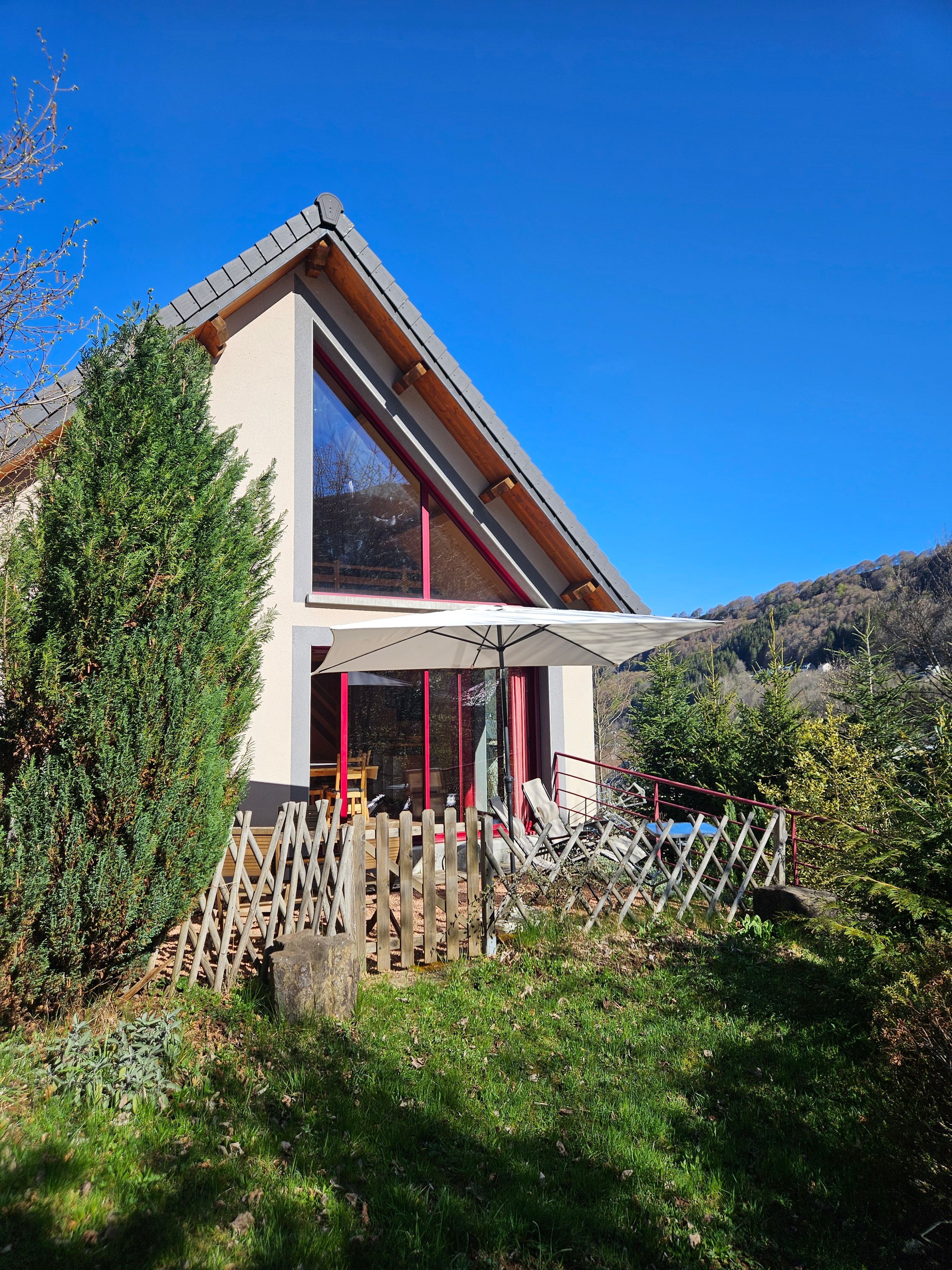 "Les Chamois" holiday cottage – sleeps 6 – Mont-Dore, Sancy Massif, Puy-de-Dôme