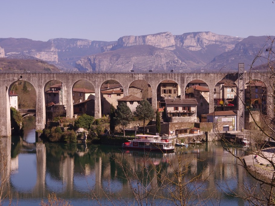 saint nazaire en royant a 3km du gite