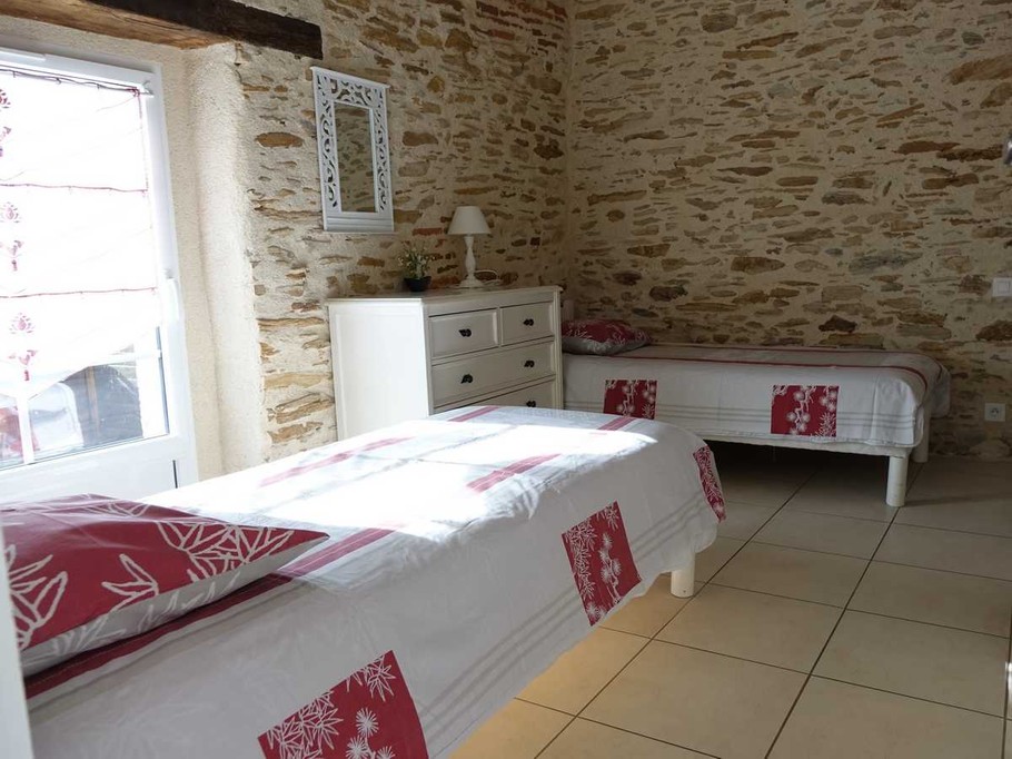 Chambre 2 lits simples Le Colombier