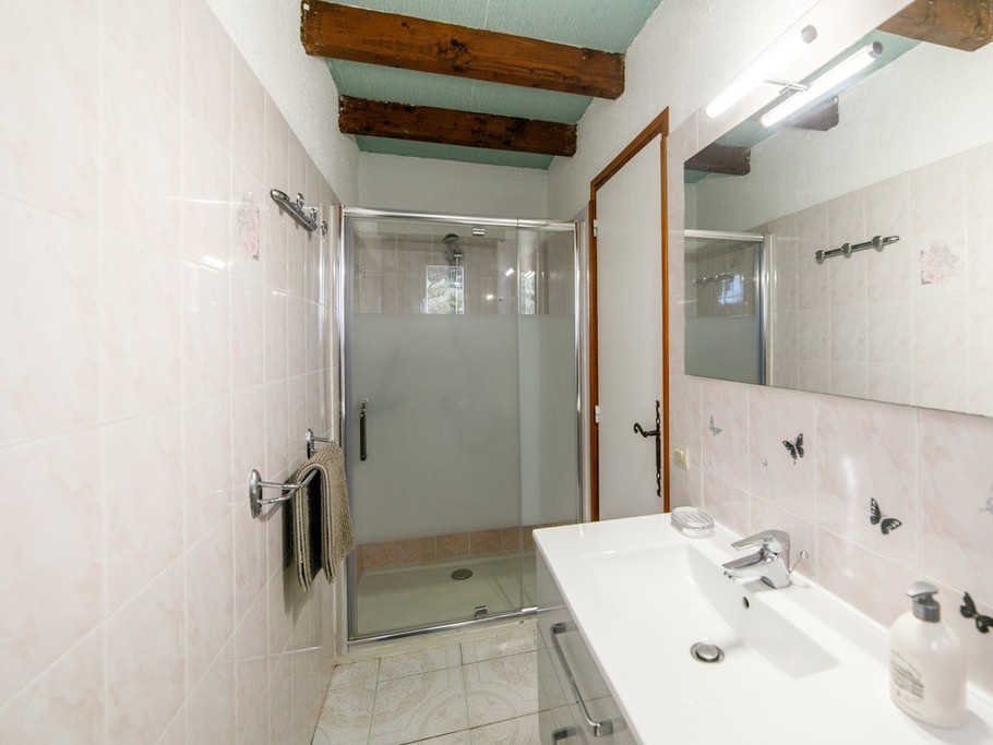 Salle d'eau de la 2ème chambre