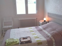 2ème chambre lit 140