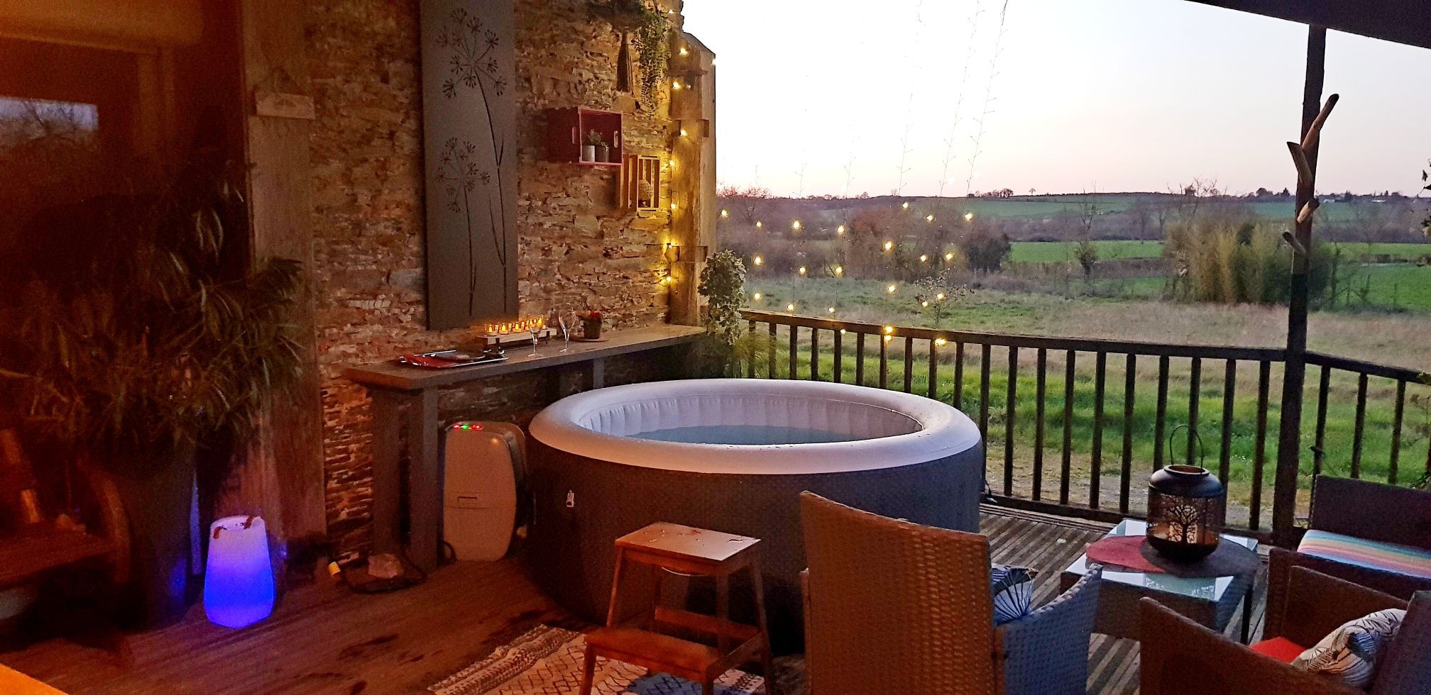 notre jacuzzi vous propose un moment zen du 1er avril au 30 septembre