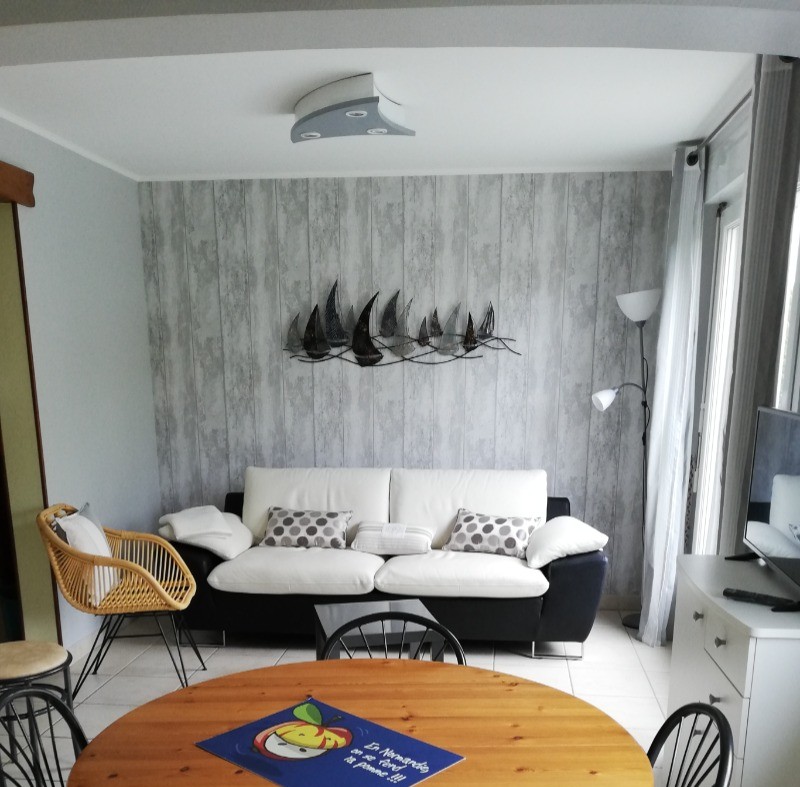 Séjour  vue de la cuisine