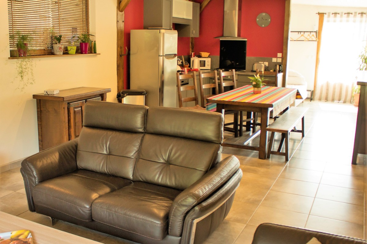 Salon - Salle à manger - cuisine