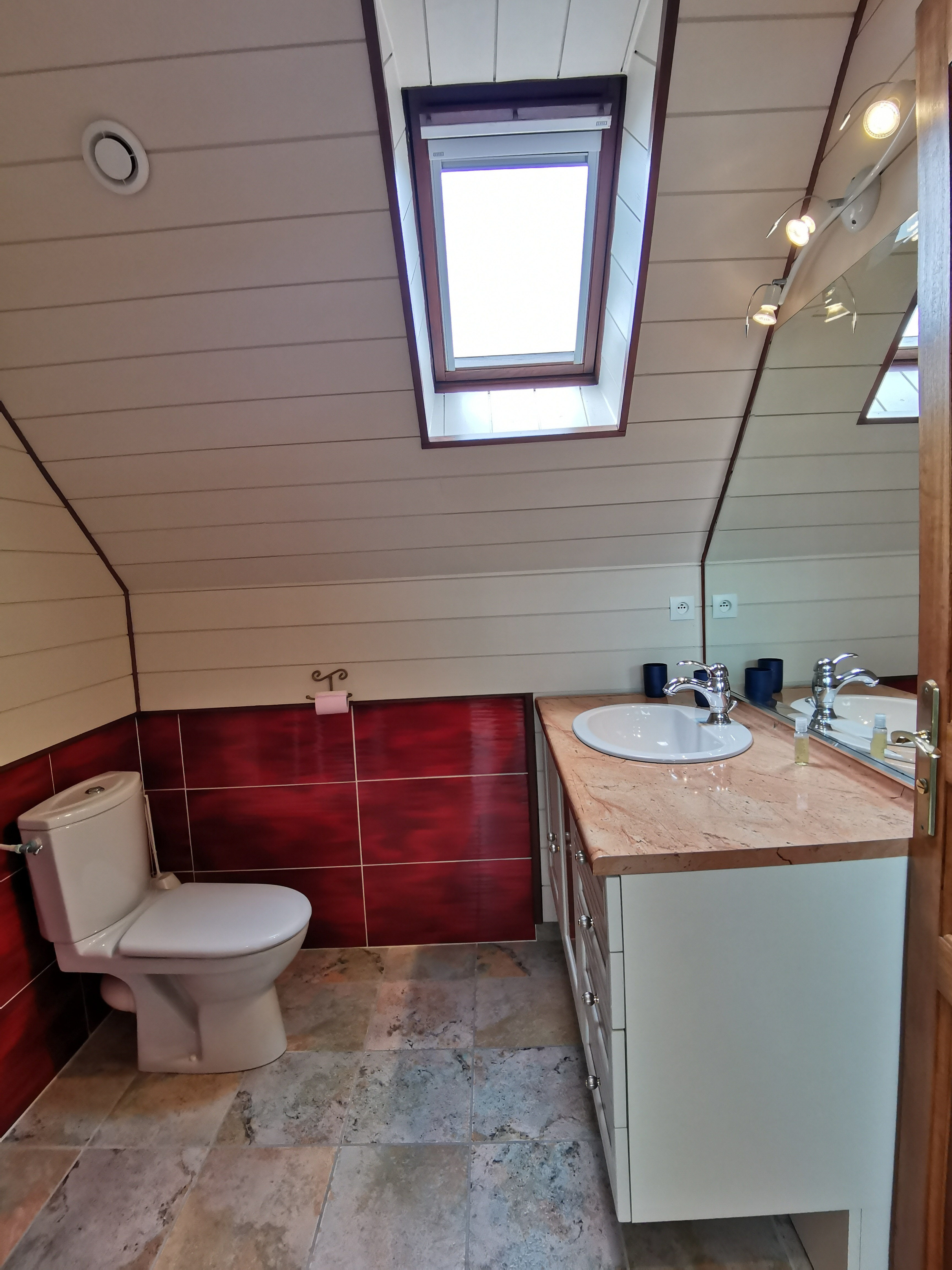 Separate WC