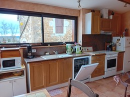 Cuisine équipée - Location saisonnière dans l'Aveyron
