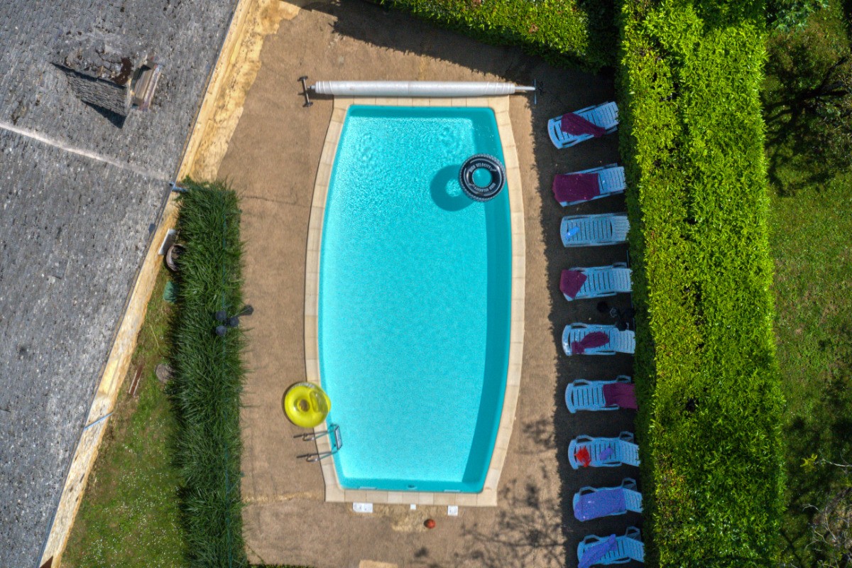 PISCINE A PARTAGER