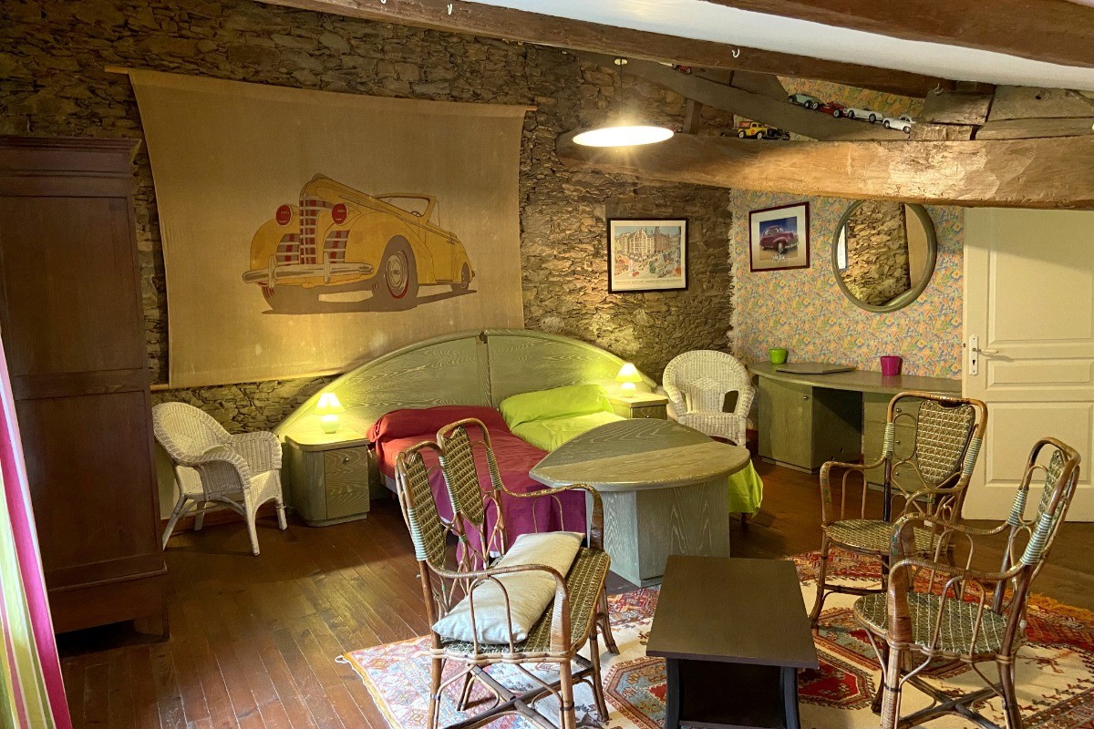 Chambre à l'étage avec 4 lits