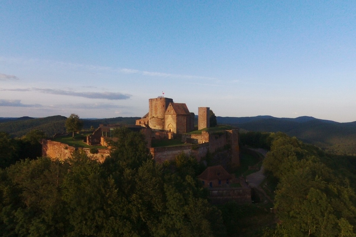 le château vu par un drone