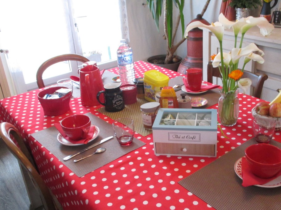 LORANT, Chambre d'hôtes, Clévacances, le petit déjeuner