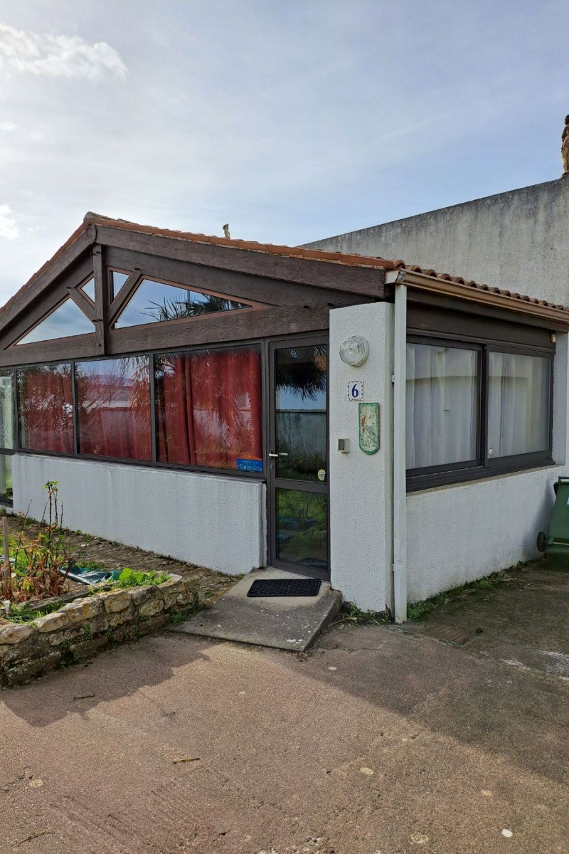 Maison familiale pour 6 personnes, avec jardin clos et garage, proche de la plage à pieds, St Denis d'Oléron, ile d'Oléron, en Charente maritime