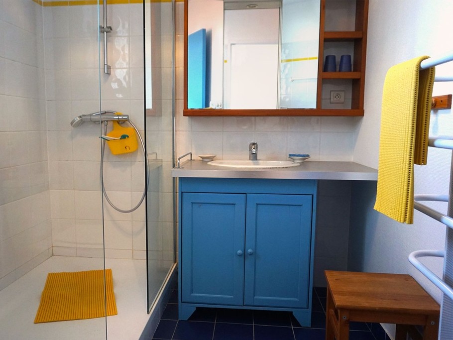 salle de bain réorganisée