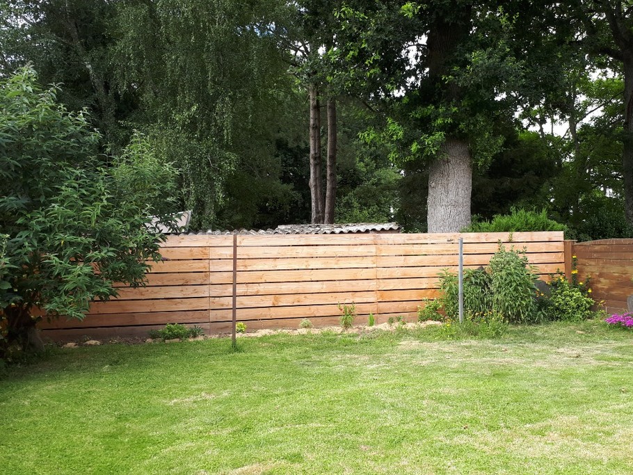 Jardin à l'arrière