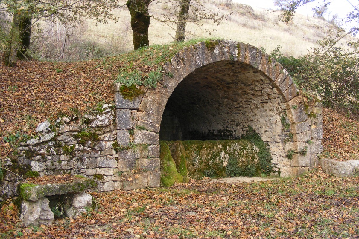 fountain of Huguiès
holiday rental in Sévérac