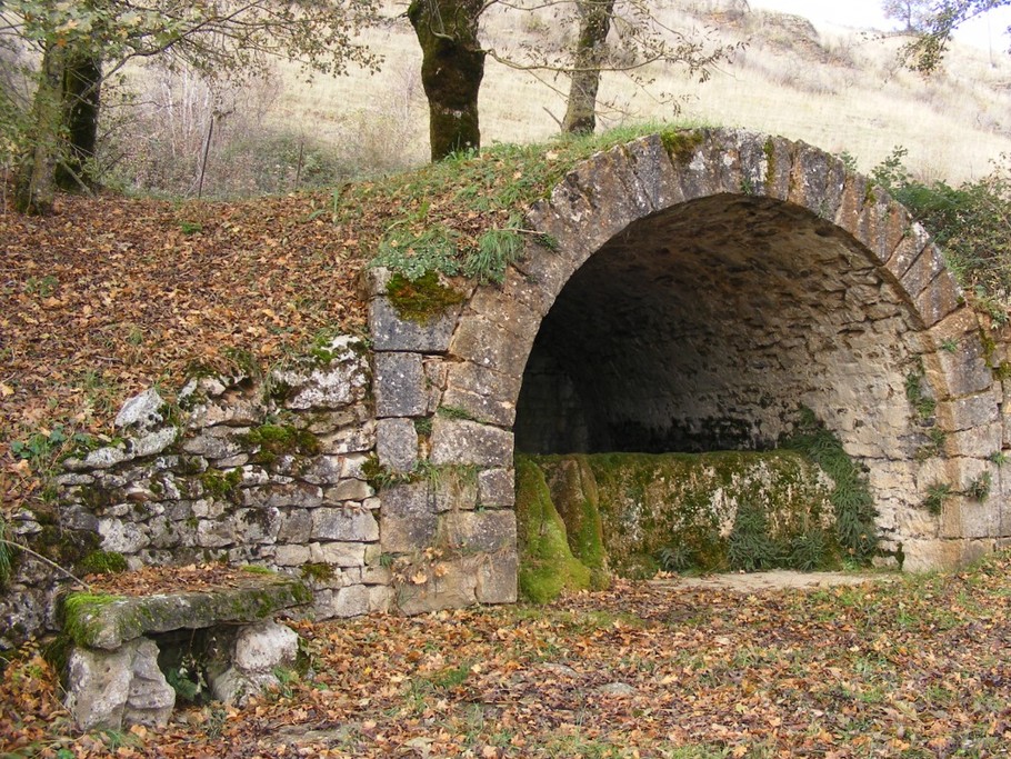 fountain of Huguiès
holiday rental in Sévérac