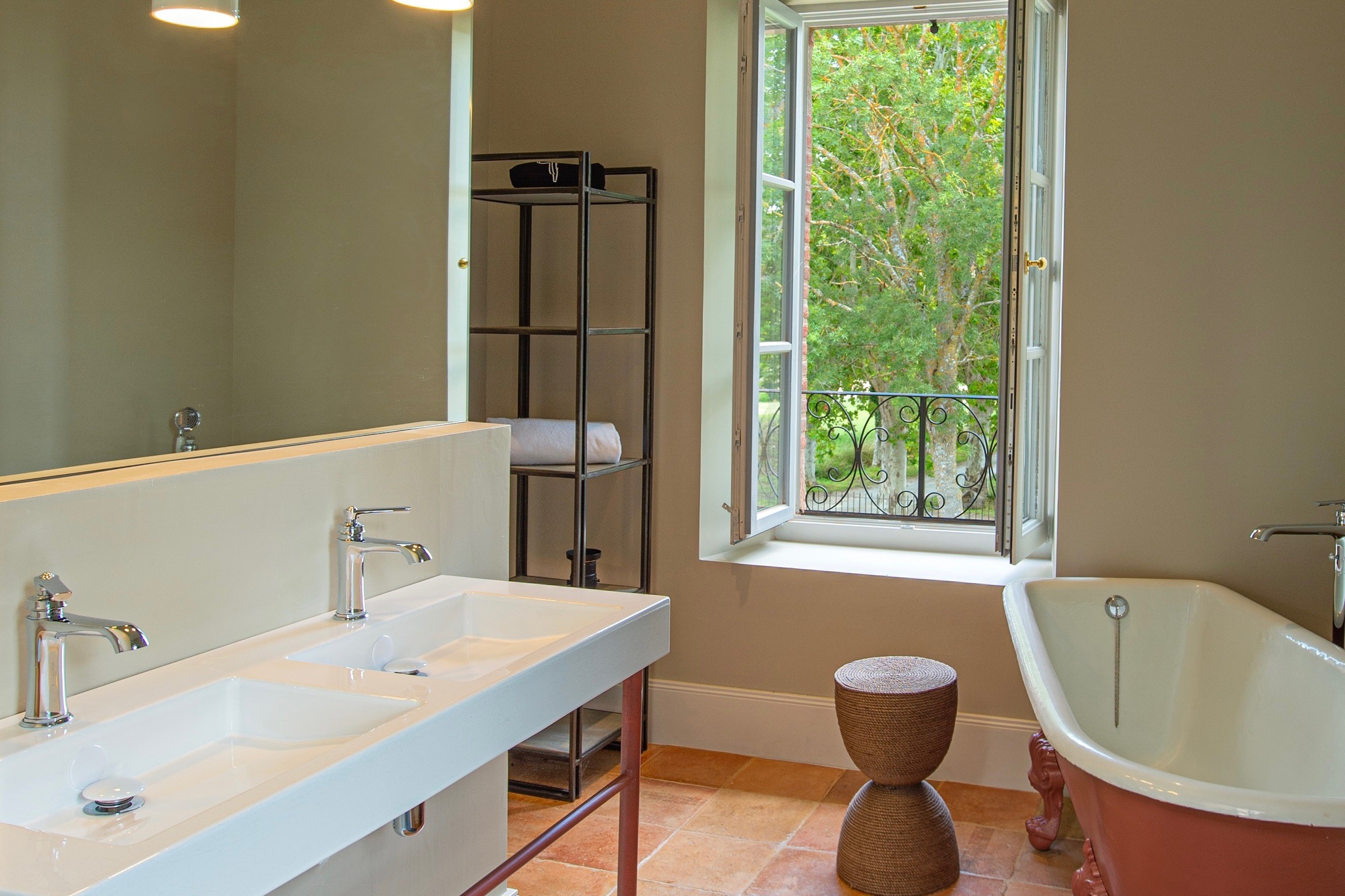 la Bélonie - Tarn - Occitanie- chambre Cardabelle - salle de bain