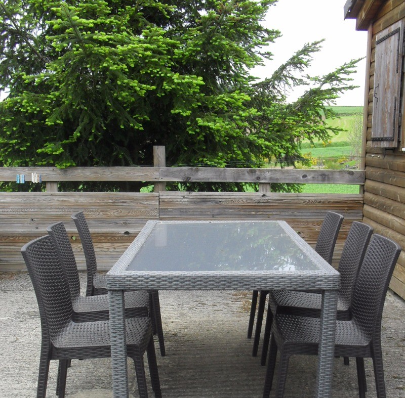 Terrasse avec mobilier de jardin