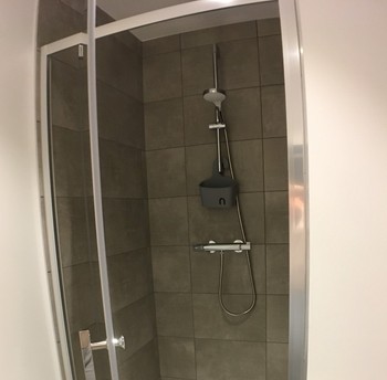 Résidence de la Carquois Fréhel gîte n°13 salle d'eau rez de chaussée