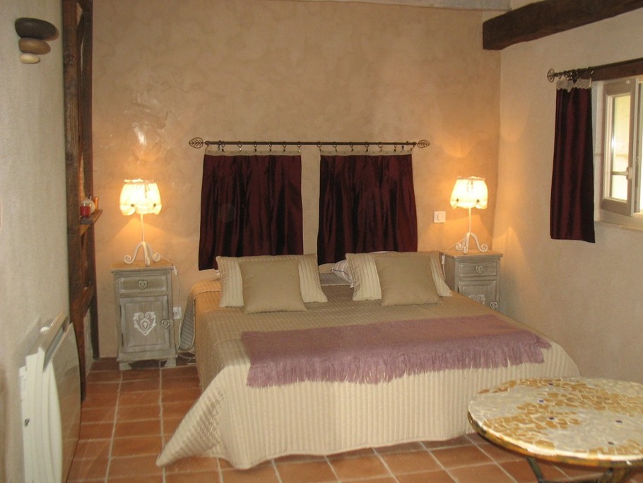 Chambre 1 Périgord Pourpre