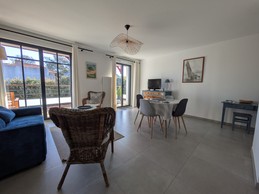Living room-V1