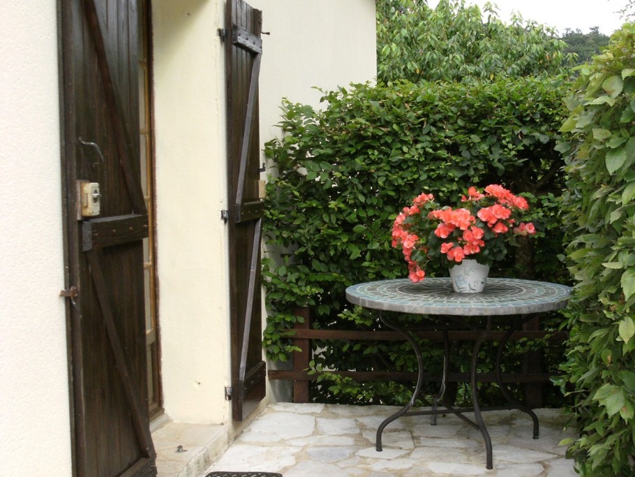 Terrasse Gîte la maison de Sarlat 24200 Sarlat la Canéda Clévacances