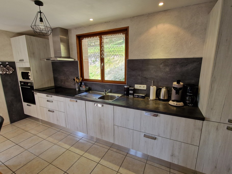 Built in kitchen - Gîte les azalées