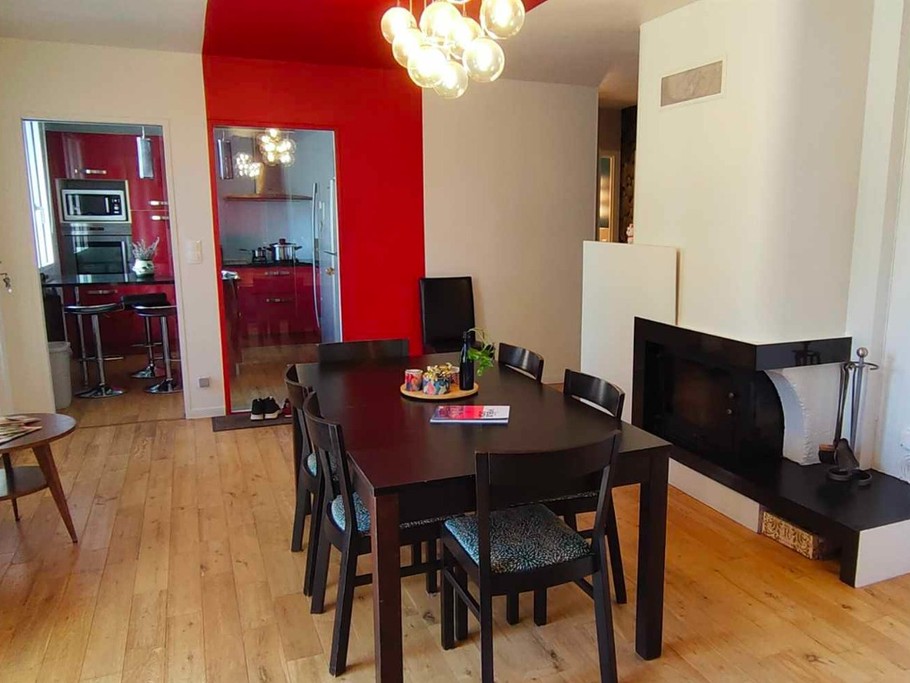 Maison Saint Priest eurexpo saint exupery location saisonnière courte et moyenne durée famille