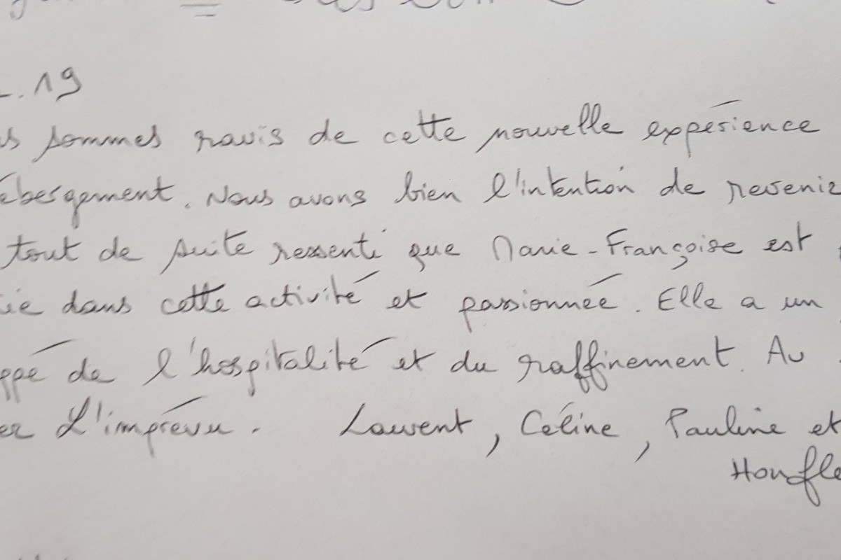 LIVRE D'OR