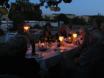 Manger au dessus les étoiles, ciels sans pollution lumières. Profites-vous des brassero's