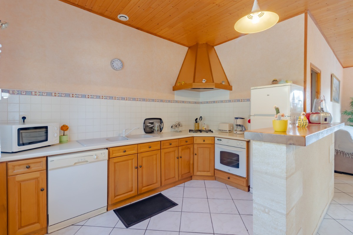 Cuisine équipée Gîte La Villa Périgourdine 24200 SARLAT DORDOGNE