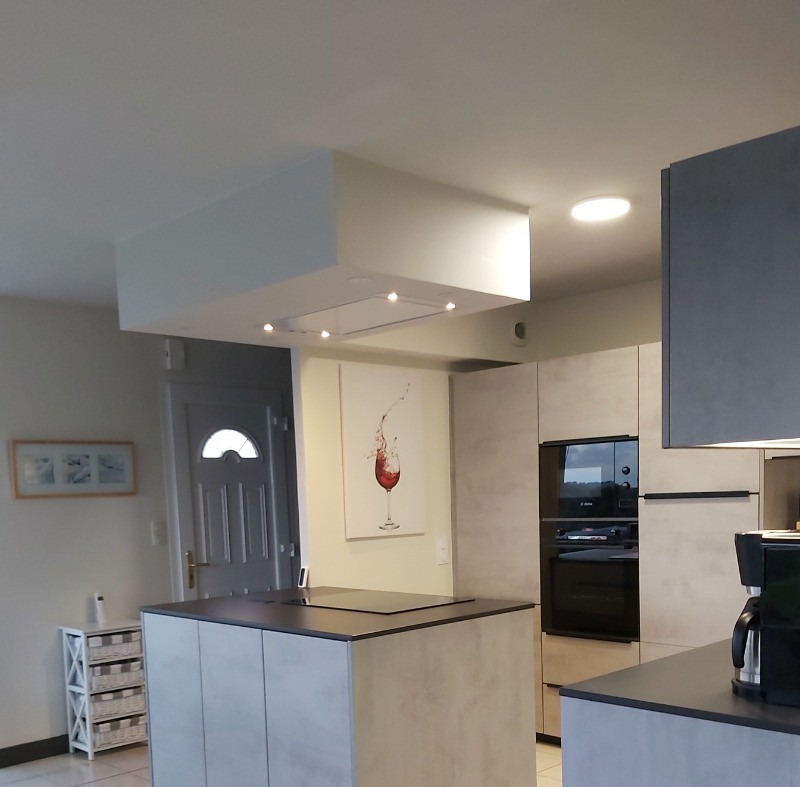 Location Clévacances - VanHeuverswyn, Plouha - Villa façade coté mer - Vue cuisine