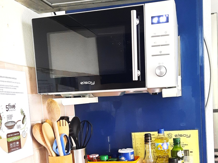 Four Micro ondes, plaque vitro- céramique