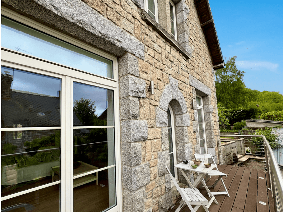 Large west-facing balcony with views of the River Rance