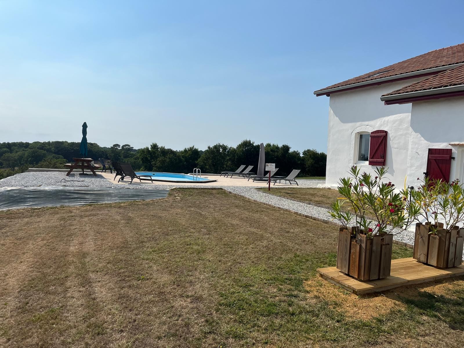 La Chouette Holiday Cottage (sleeps 2) – Ossages, Landes – On the edge of the Basque Country and Béarn