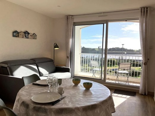 Living room - harbour view