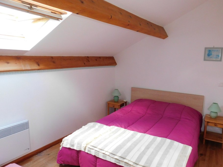 maison le plagnal 07590 chambre