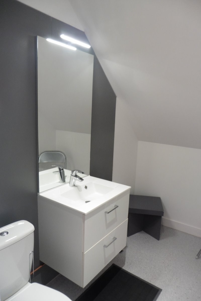 salle d'eau étage WC+vasque