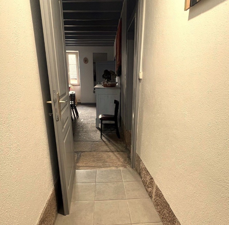 Entrée donnant sur pièce à vivre HAUTE VIENNE 87 Bersac sur Rivalier Gîte Chez Charles